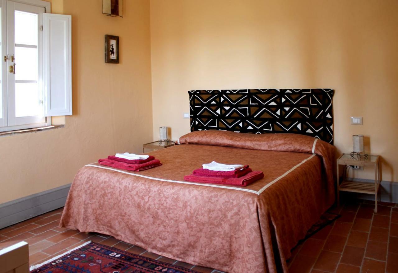 Bb Gli Aristogatti Bed and Breakfast Ghizzano Buitenkant foto